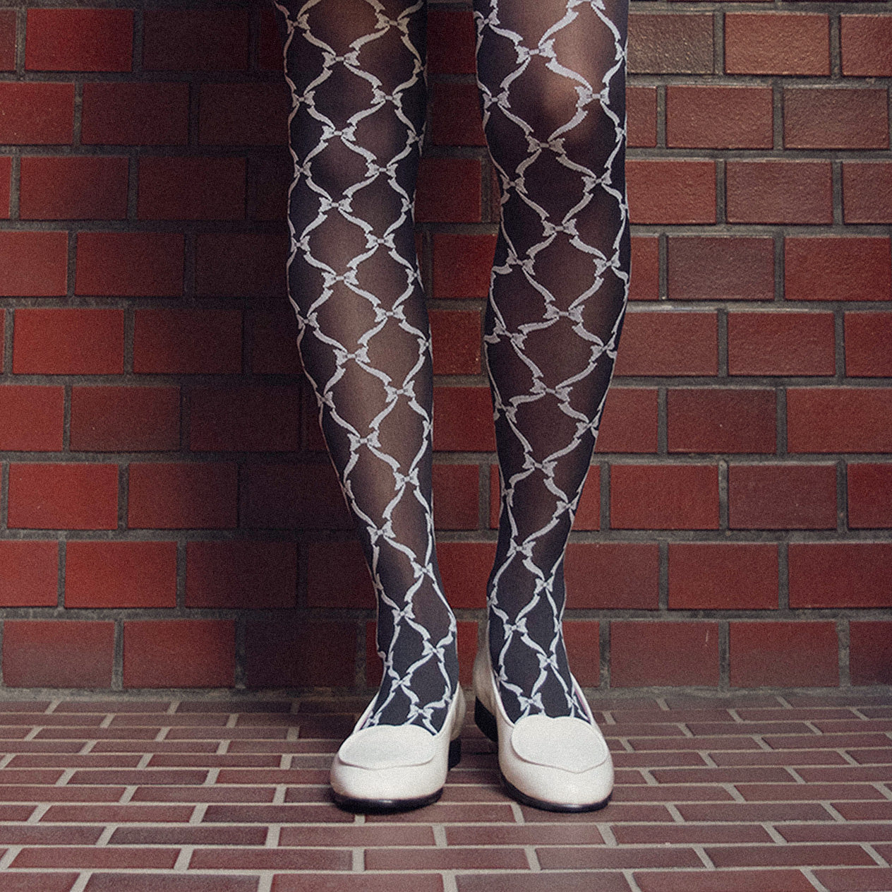 Nina Tights – kiwandakiwanda