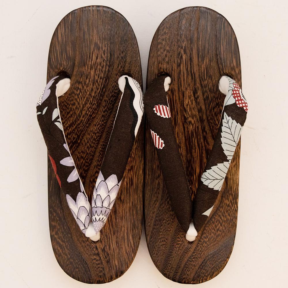 Dahlia Geta Charcoal-WEAR-kiwandakiwanda-kiwandakiwanda